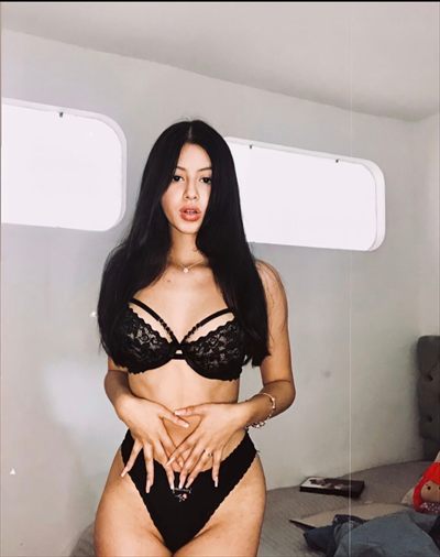 Kely2123