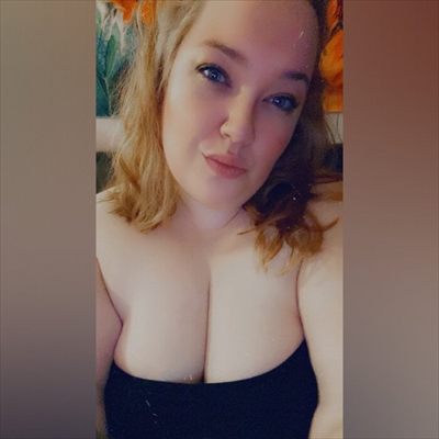 Curvaceous Chloe profile photo 3