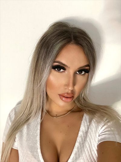 Elsa 👱🏻‍♀️