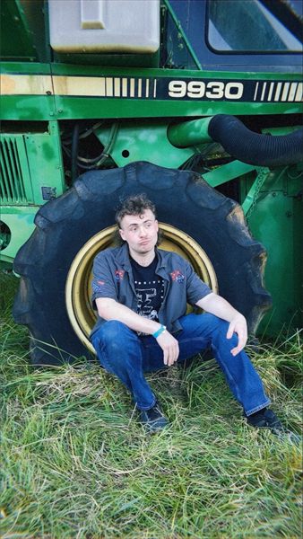 Aries Cub profile photo 2