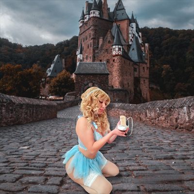 Waifu secrets profile photo 2