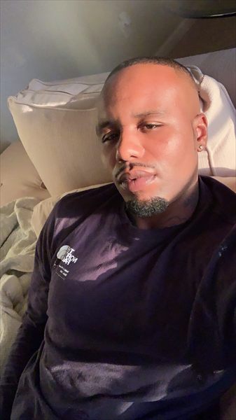 Dee profile photo 2
