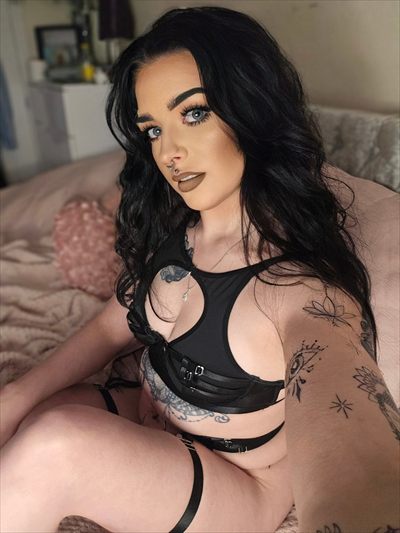 Raven Hexxx
