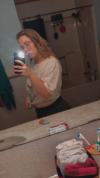 Dezz Marie