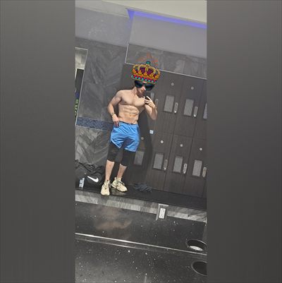 COUGARS SEXY CUB 🦁 (aka Alfanzo )🤌🤴 👑 profile photo 2
