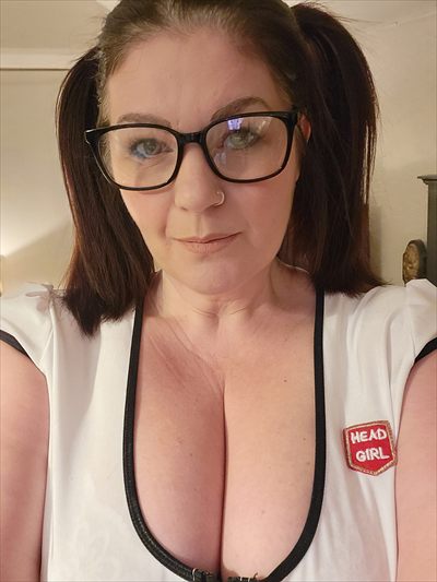 420CurvyBabe