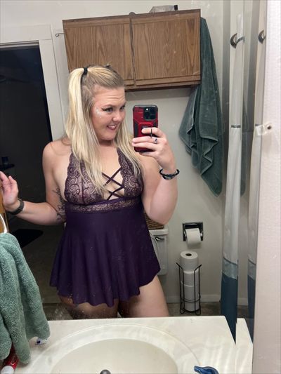 Allie Mae profile photo 3
