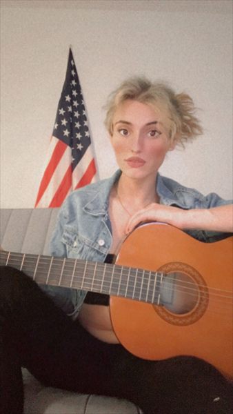 Lola VIP profile photo 2