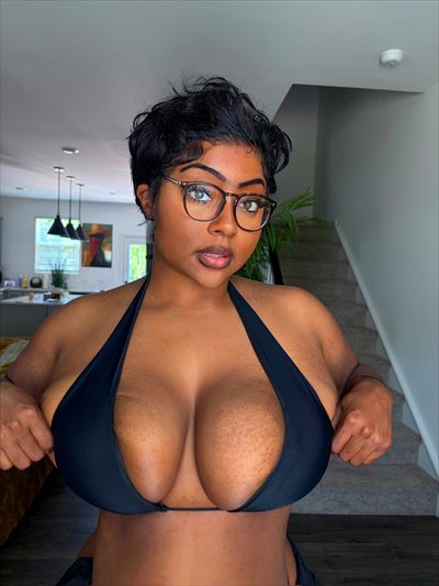 IG: Monalisacandy