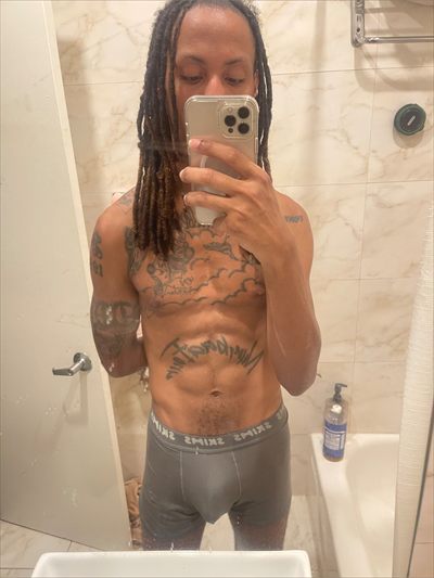 Four Hefner 🙂‍↕️🛸