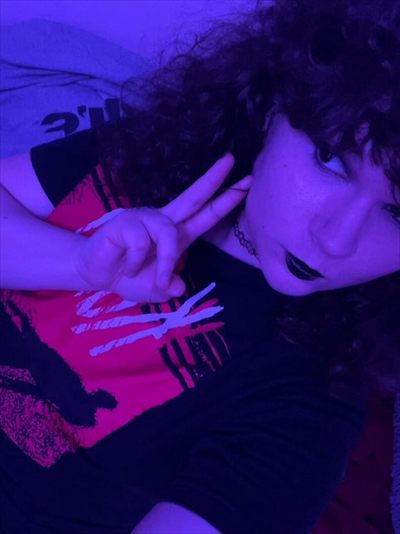 𝔢𝔫𝔰𝔢𝔯𝔵𝔞 🖤 profile photo 2