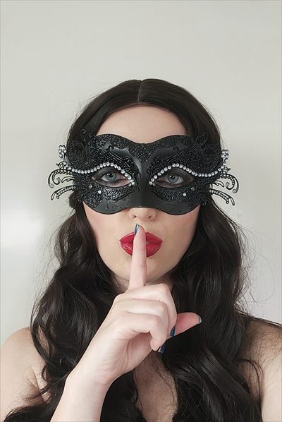 Masked Enchantress