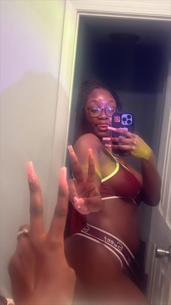 Sexyyychocolatee🍫