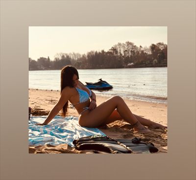 𝑴𝒊𝒔𝒔. 𝕊𝕔𝕒𝕣𝕝𝕖𝕥𝕥 profile photo 2