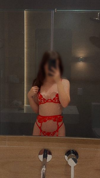 Brooke_Harmlessfun 🖤