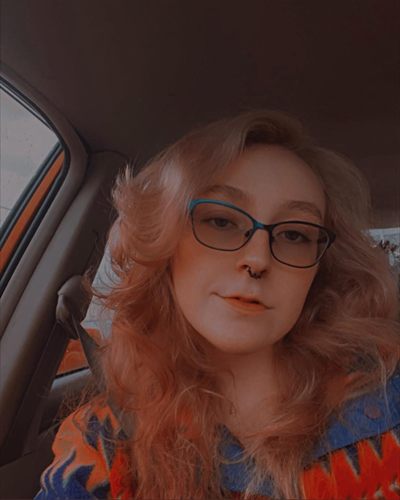 Izzy profile photo 2