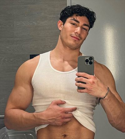 Alex profile photo 3