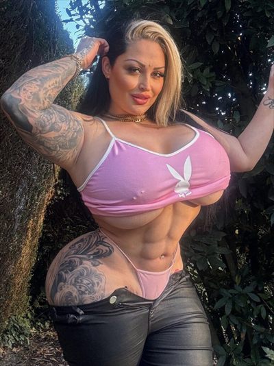 Kimberly Hawkins HARDBODY