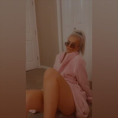 Blondebaddie profile photo 2
