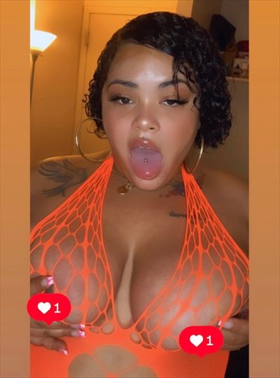 SexyAss_Sarah
