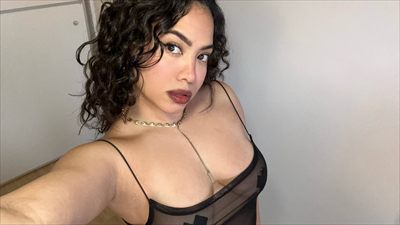 𝔊𝔬𝔡𝔡𝔢𝔰𝔰 𝔍𝔞𝔰𝔪𝔦𝔫𝔢🖤