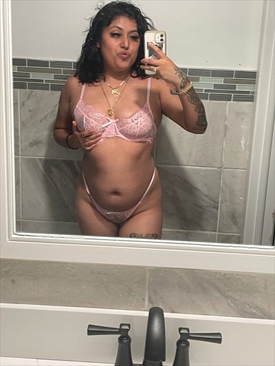 Juliee profile photo 2