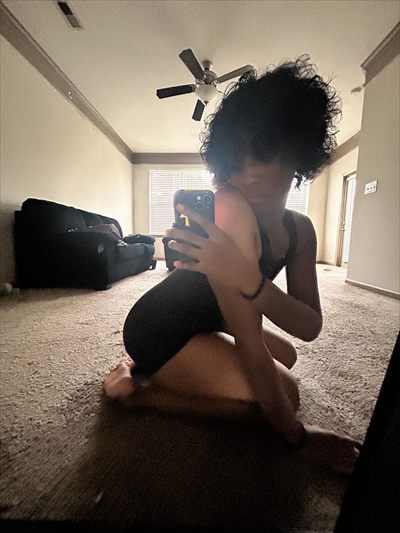 Ivory 🤍