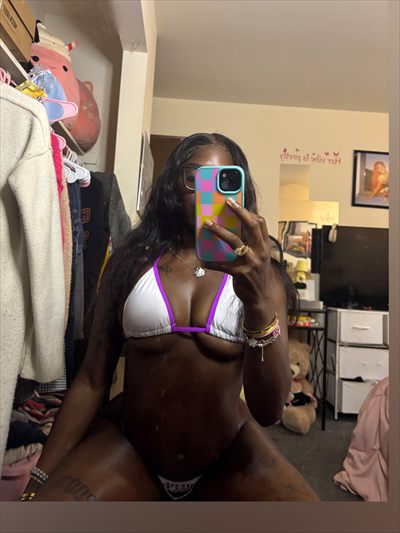 BrownieeezCakes
