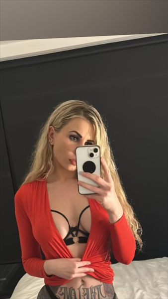 siara_stein