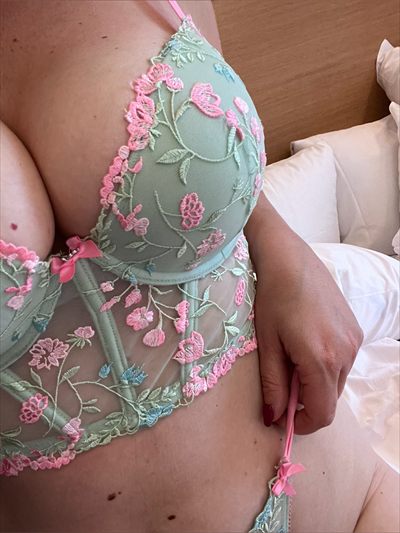 PeachyMom