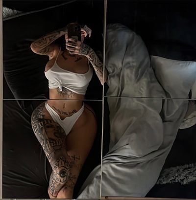 Foxy White Backup profile photo 2