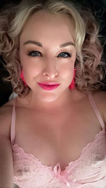 NaughtyNymph🧚🏻‍♀️