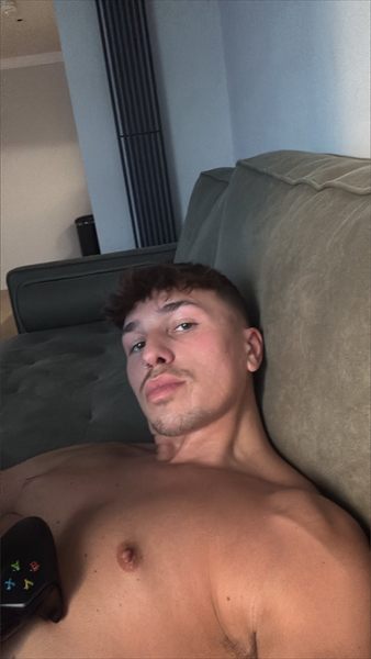 Calvin profile photo 3