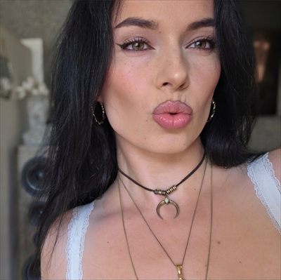 🐺 Laura Laloba 🐺 VIP Page