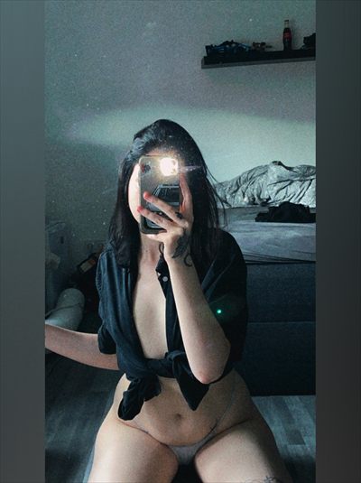 Emmi🔥