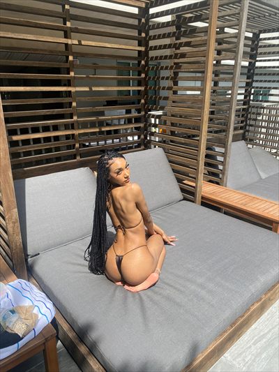 TT