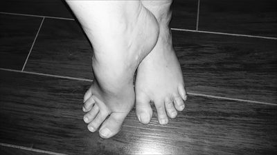 Sweet tiny feet profile photo 2