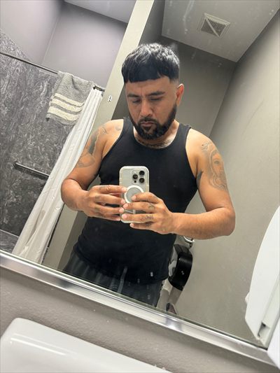 Víctor Flores