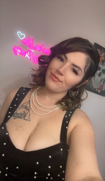 😈 Yo Favorite Divine Feminine 😈