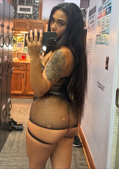 Aurora Luv’s Zara