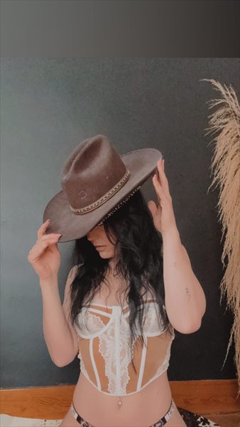 Summer profile photo 2