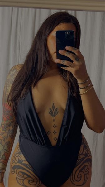 *̣̩✧ ur latina princess ✧*̣̩