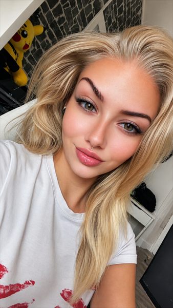 Amberli Raven