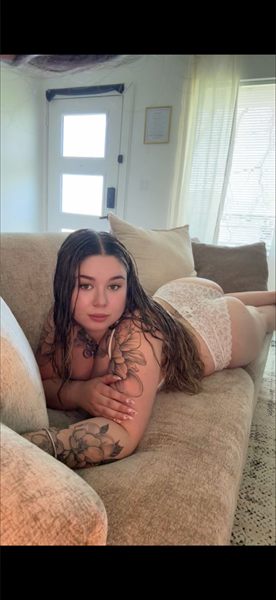 Skye LaRose profile photo 2