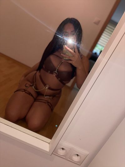 Karina profile photo 2