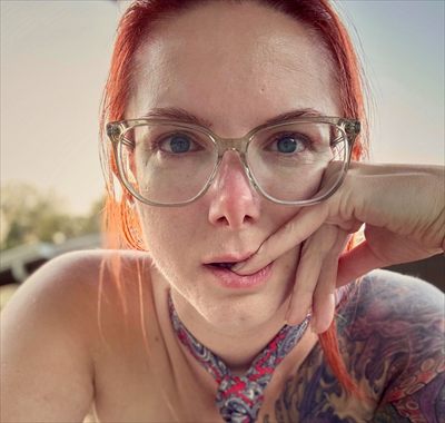 Tanja Tickles