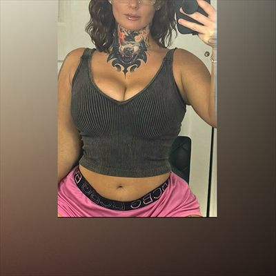 Bella Blaze 🖤 profile photo 2