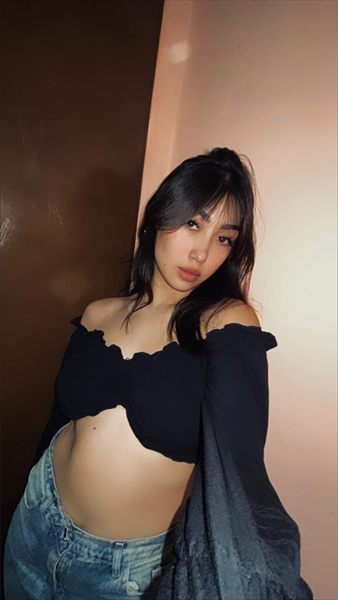 Mia Hart