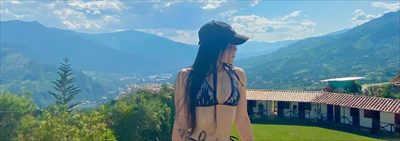 Lily Cruz profile photo 2