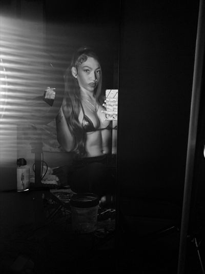 Yourfuturewife profile photo 2